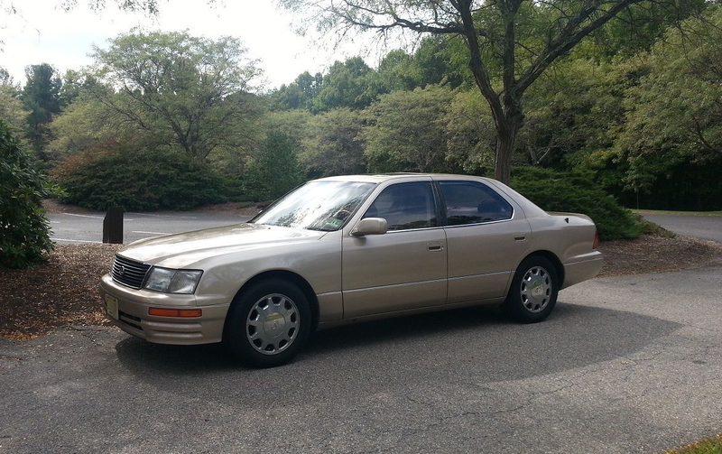 Illustration for article titled Ten Of The Most Dependable Cars You Can Buy On eBay For Less Than $5000